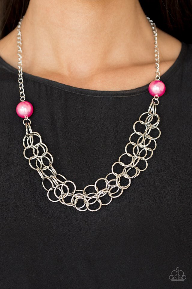 Paparazzi ♥ Daring Diva - Pink ♥ Necklace
