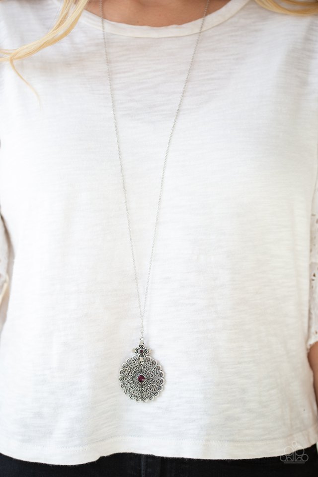 Paparazzi ♥ Walk On The WILDFLOWER Side - Purple ♥ Necklace