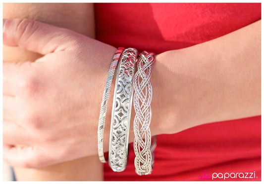 twist-my-arm-p9re-svxx-001xx