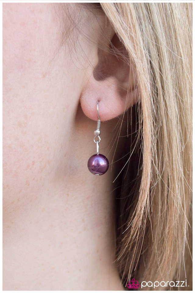 Paparazzi ♥ The Toast of the Town - Purple ♥ Necklace