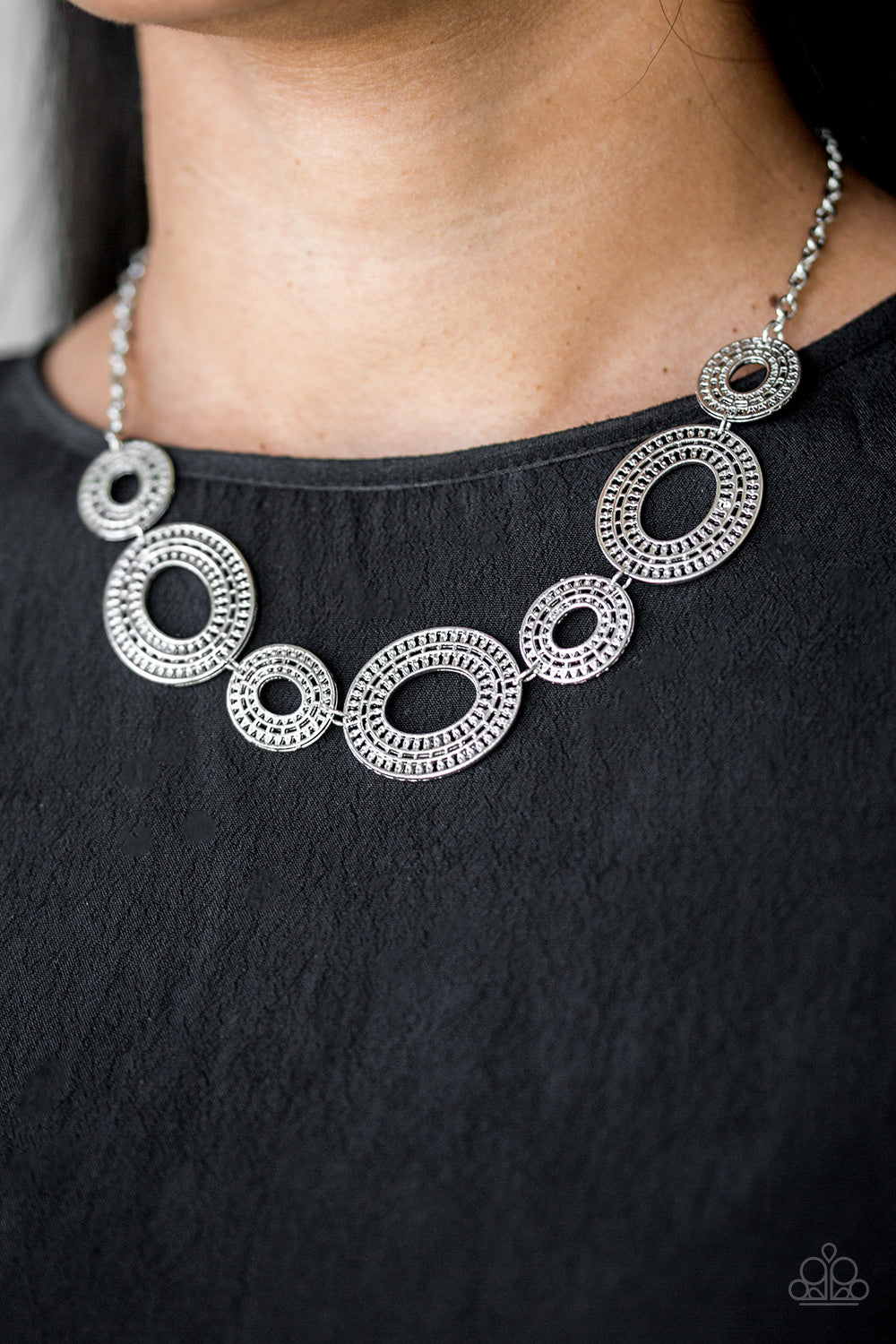 Paparazzi ♥ Basically Baltic - Silver ♥  Necklace