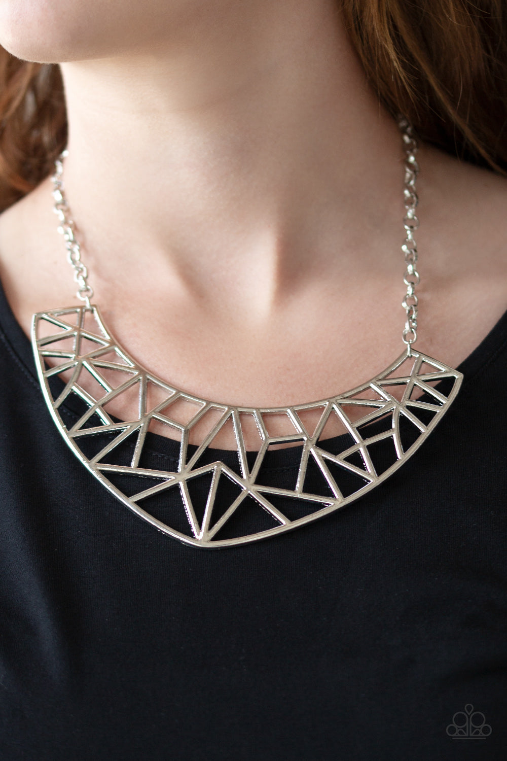 Paparazzi ♥ Strike While HAUTE - Silver ♥  Necklace
