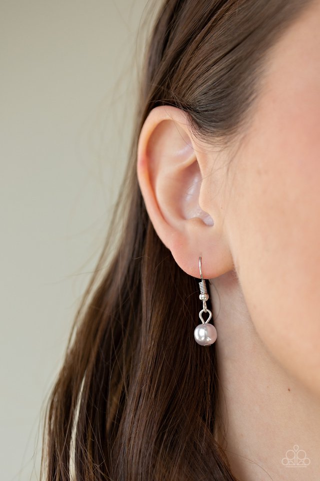 Paparazzi ♥ Bold Balancing Act - Silver ♥ Necklace