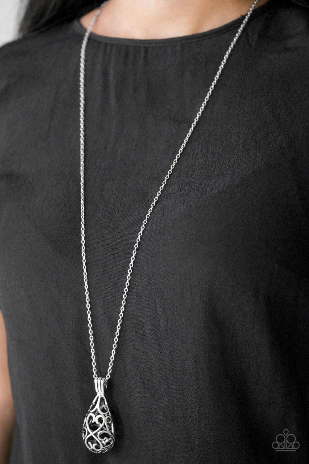 Paparazzi ♥ Magic Potions - Silver ♥  Necklace