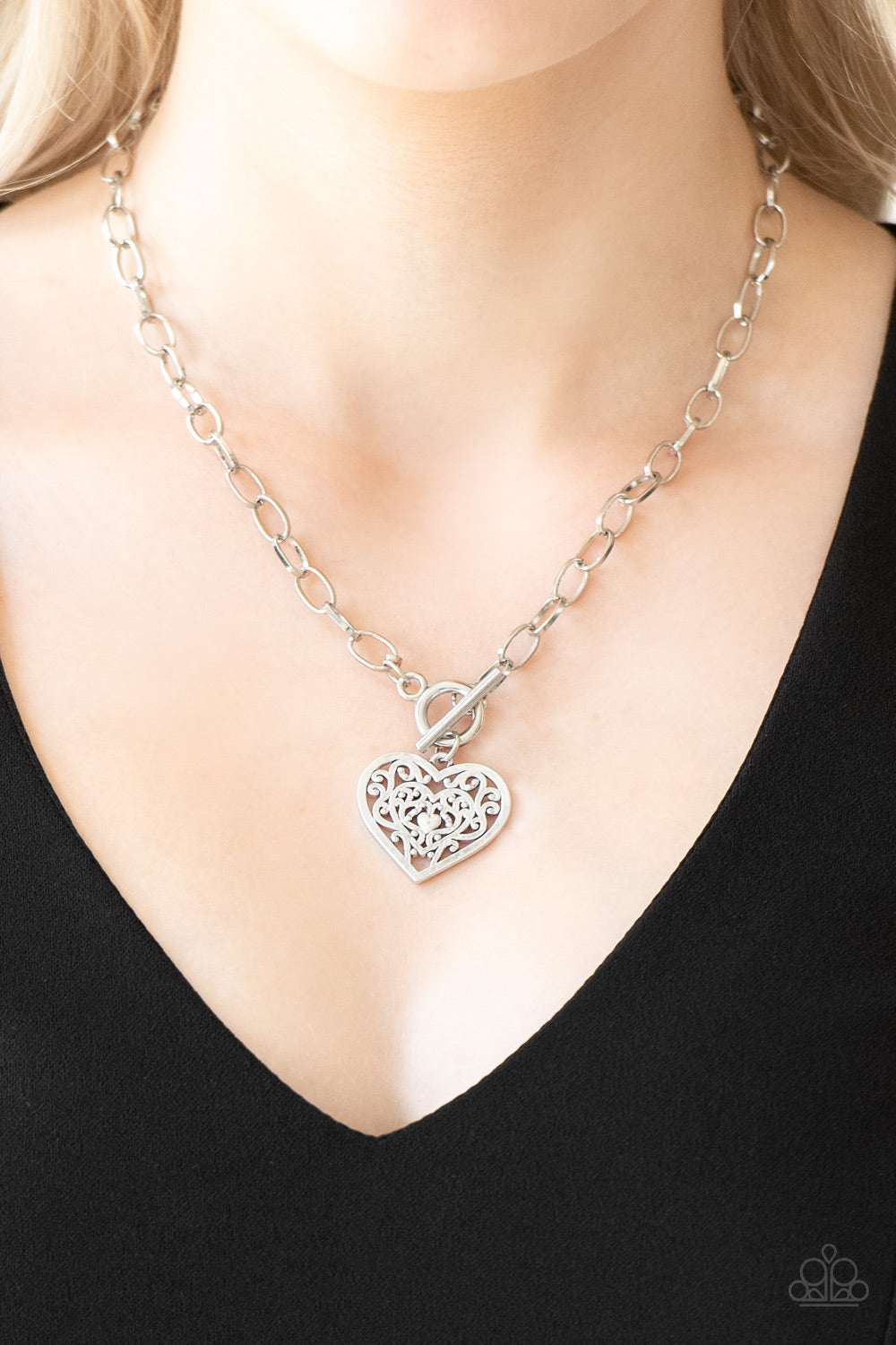 Paparazzi ♥ Victorian Romance ♥  Necklace