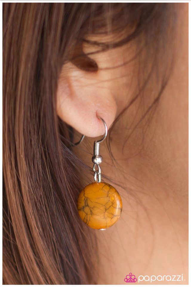 Paparazzi ♥ Just Around the Corner - Orange ♥ Necklace