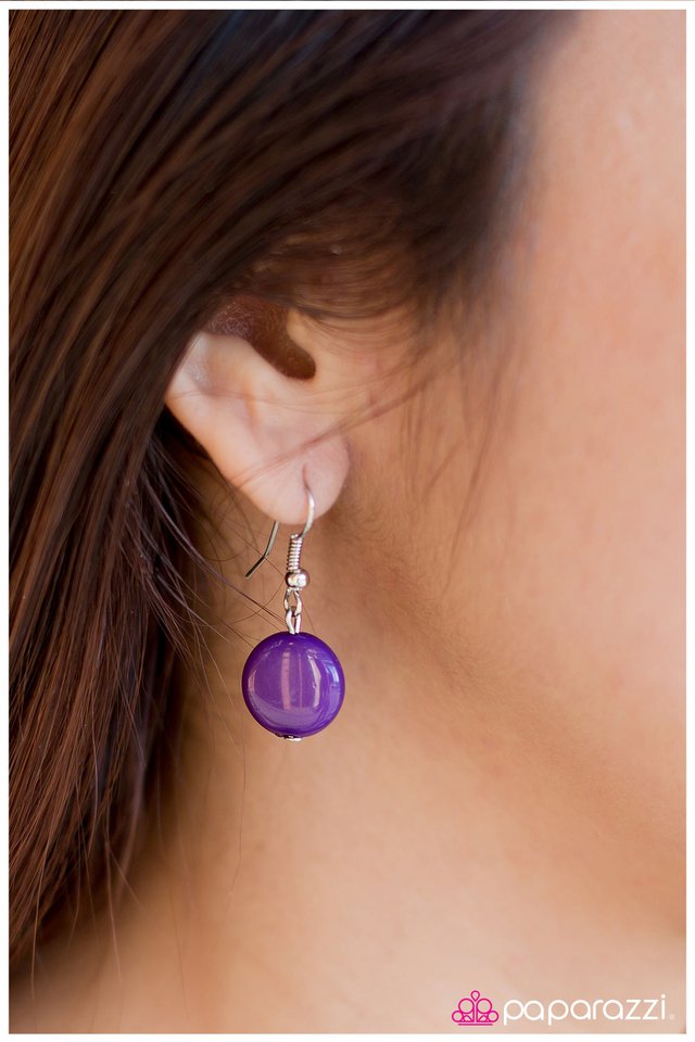 Paparazzi ♥ Just Around the Corner - Purple ♥ Necklace