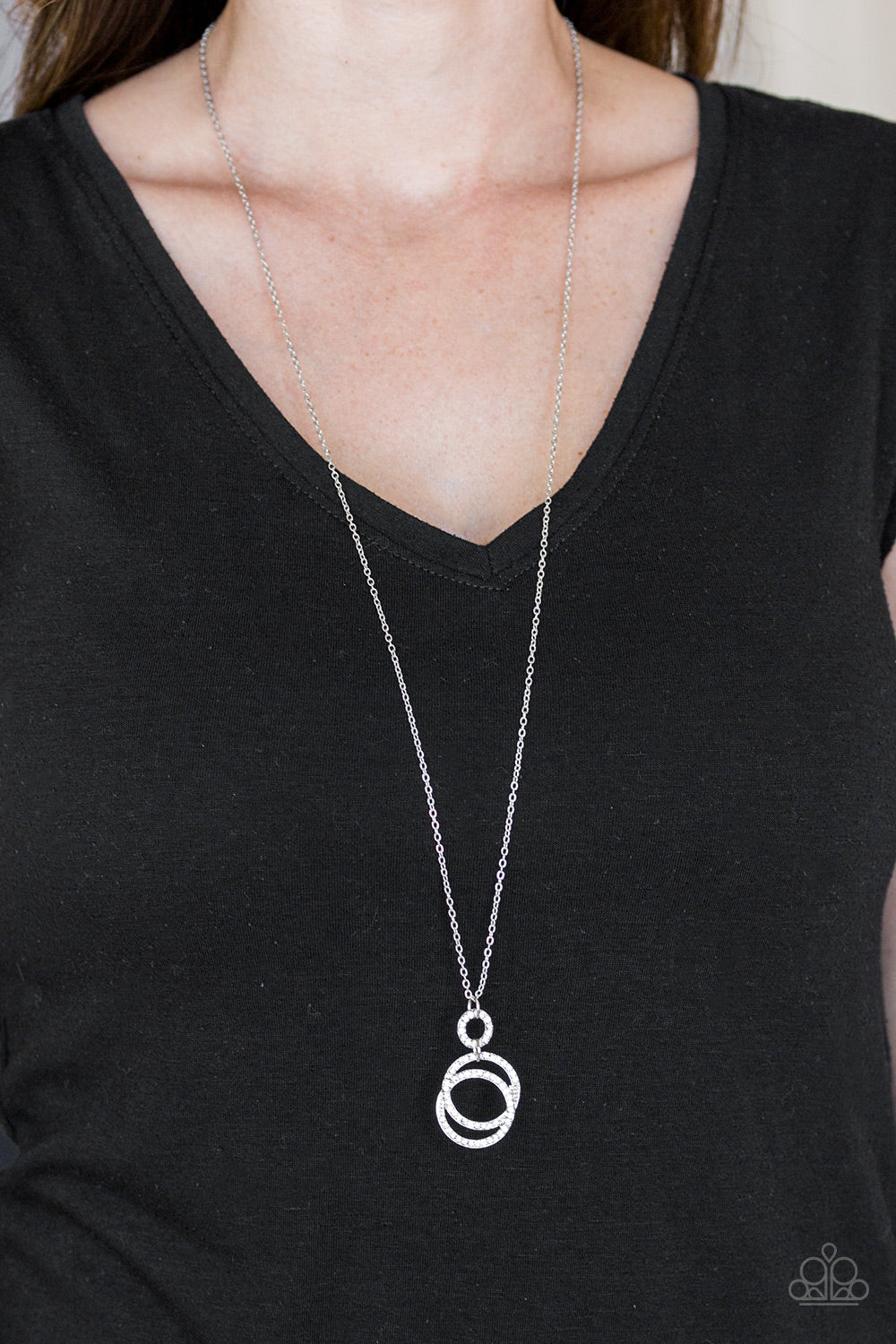 Paparazzi ♥ Timeless Trio - White ♥  Necklace
