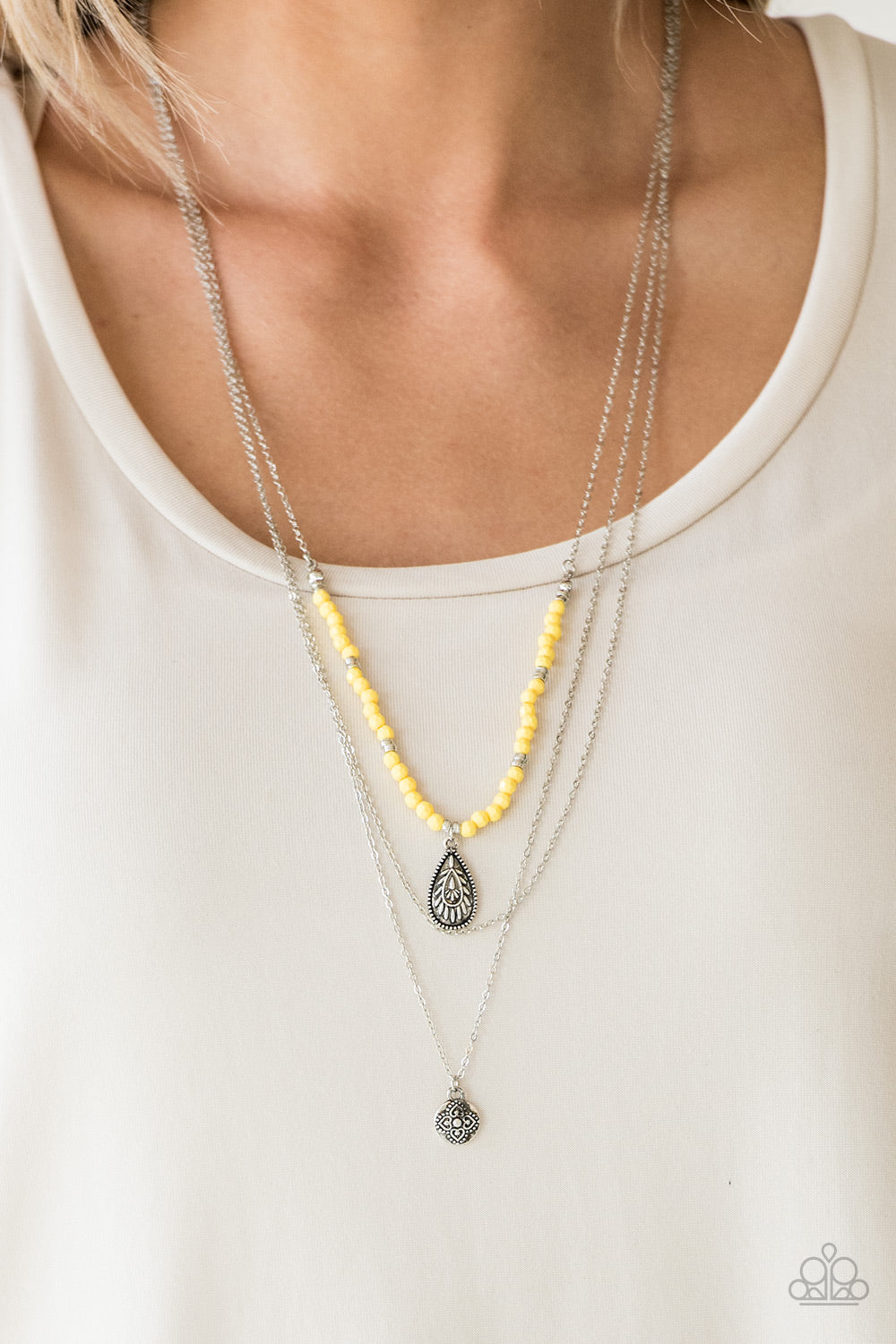 Paparazzi ♥ Mild Wild - Yellow ♥  Necklace