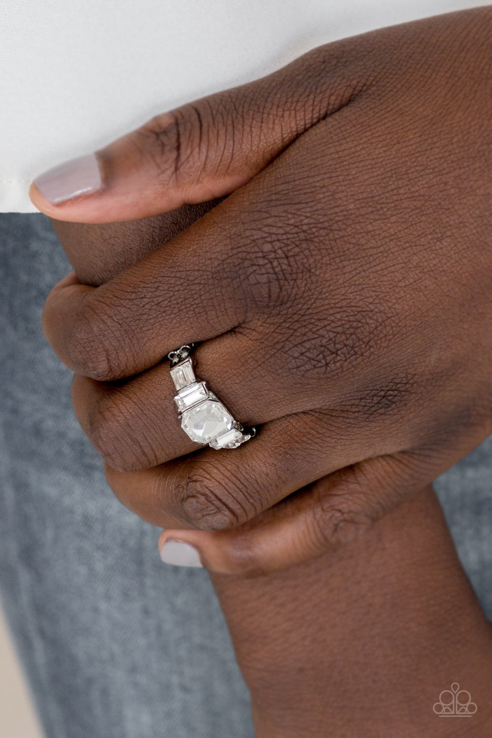 Paparazzi ♥ Born To Rule - Black ♥  Ring
