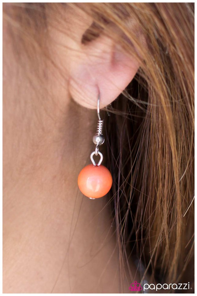 Paparazzi ♥ Part Of The Movement - Orange ♥ Necklace