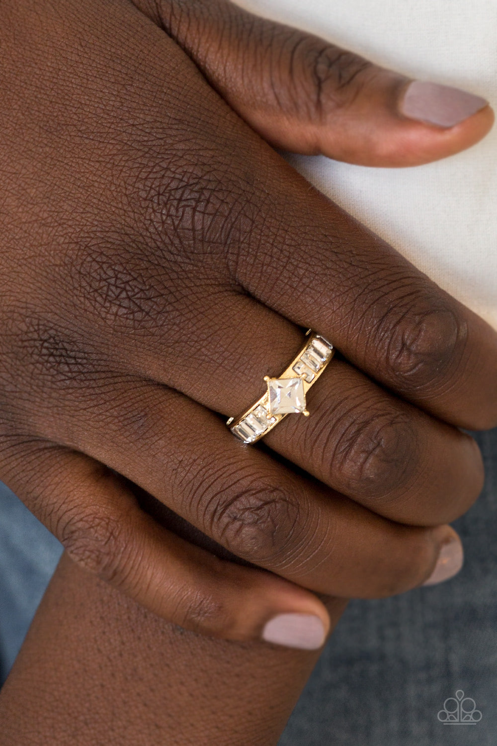 Paparazzi ♥ Elegantly Ever After - Gold ♥  Ring