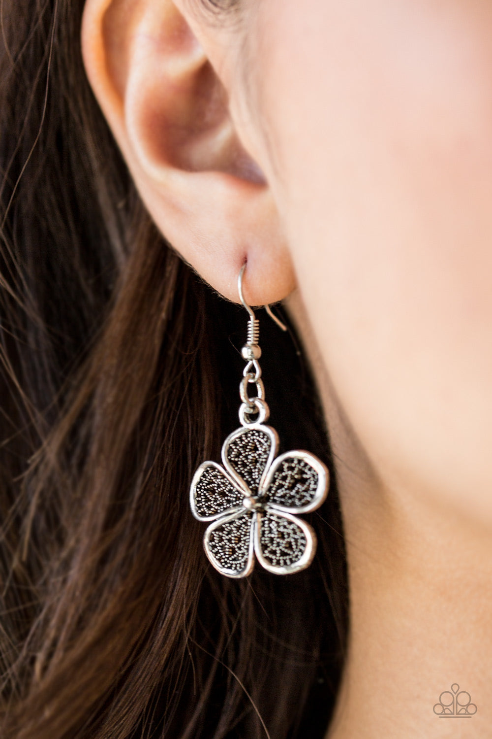 Paparazzi ♥ No Common Daisy - Multi ♥  Necklace
