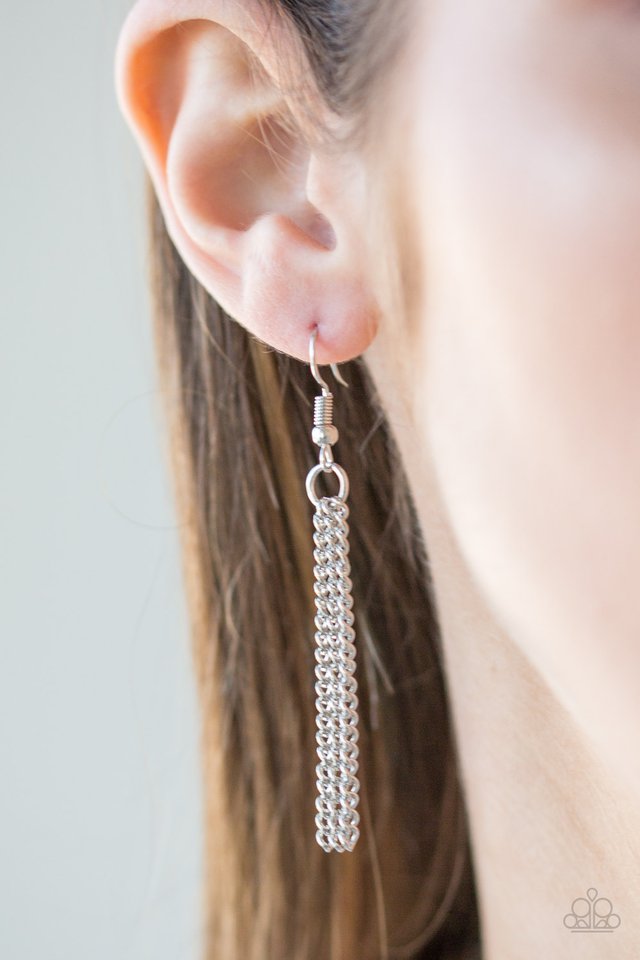 Paparazzi ♥ Castle Cabaret - Black ♥ Necklace