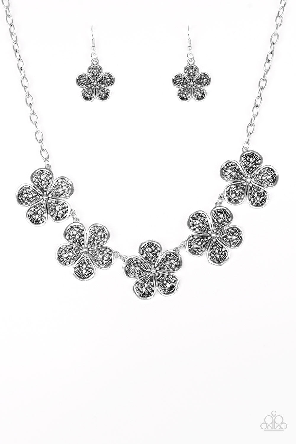 no-common-daisy-silver-p2wh-svxx-264xx