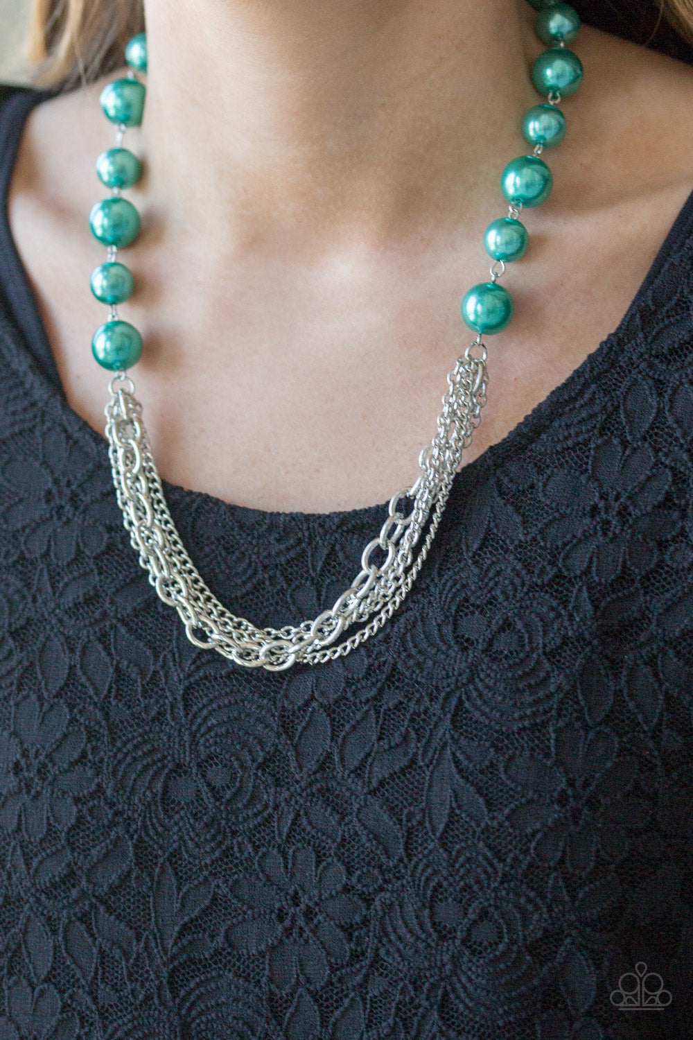 Paparazzi ♥ Runaway Bridesmaid - Green ♥  Necklace