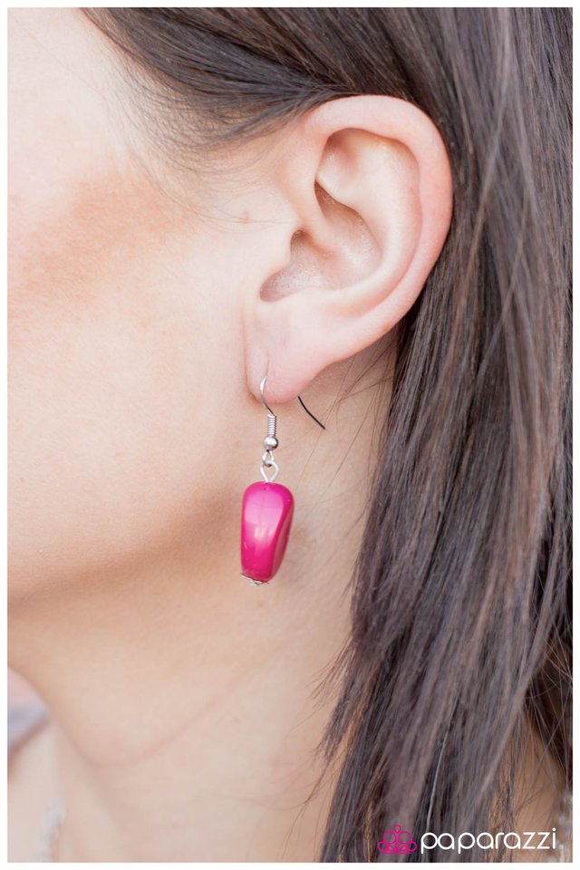 Paparazzi ♥ Let Me Elaborate - Pink ♥ Necklace