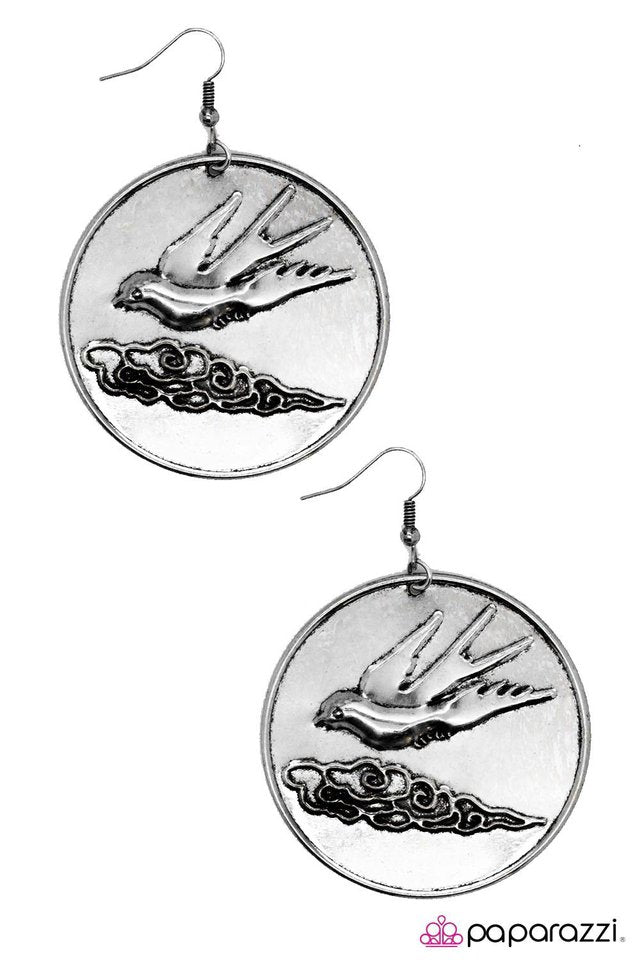 Paparazzi ♥ Free Bird - Silver ♥ Earrings