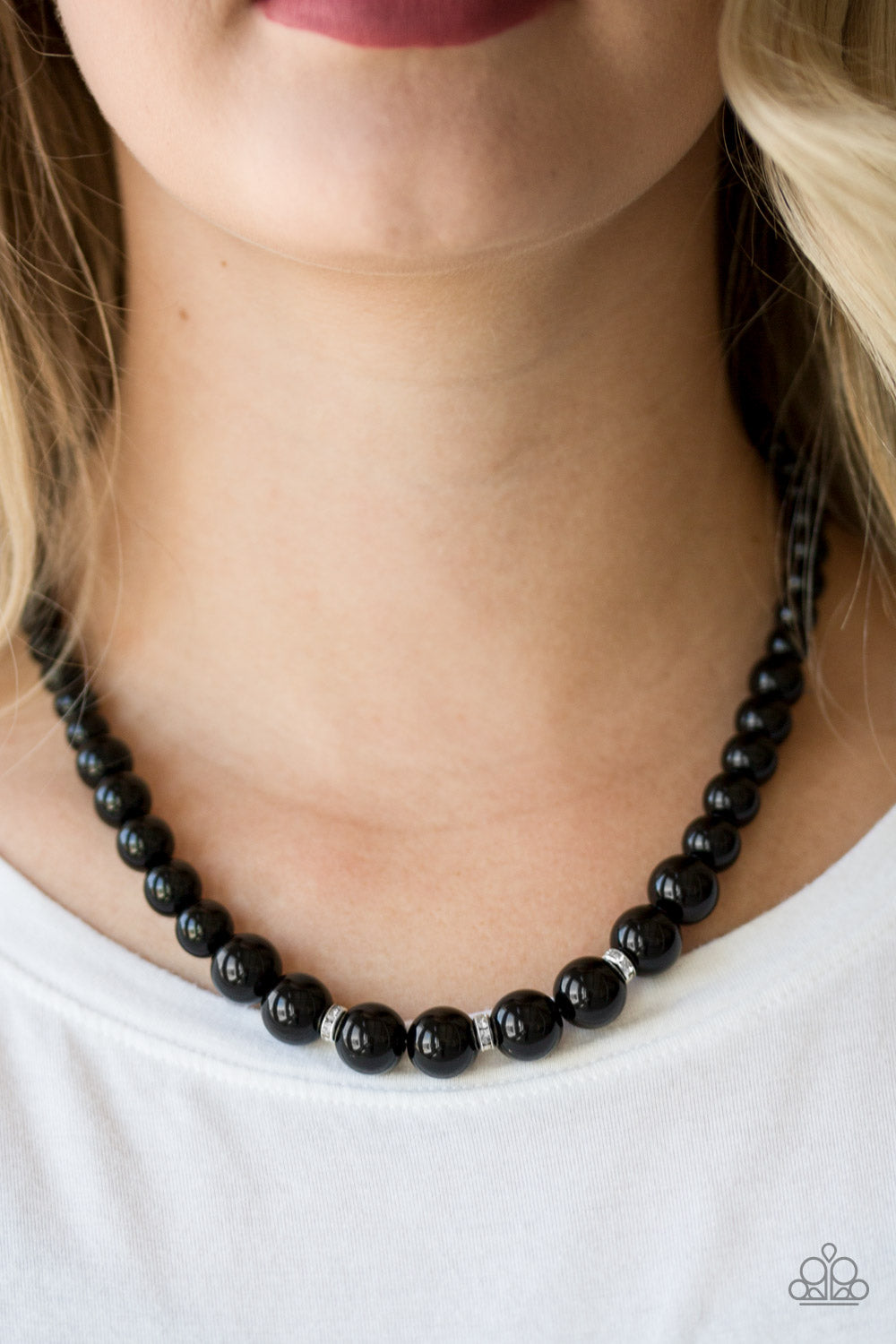 Paparazzi ♥ Royal Romance - Black ♥  Necklace