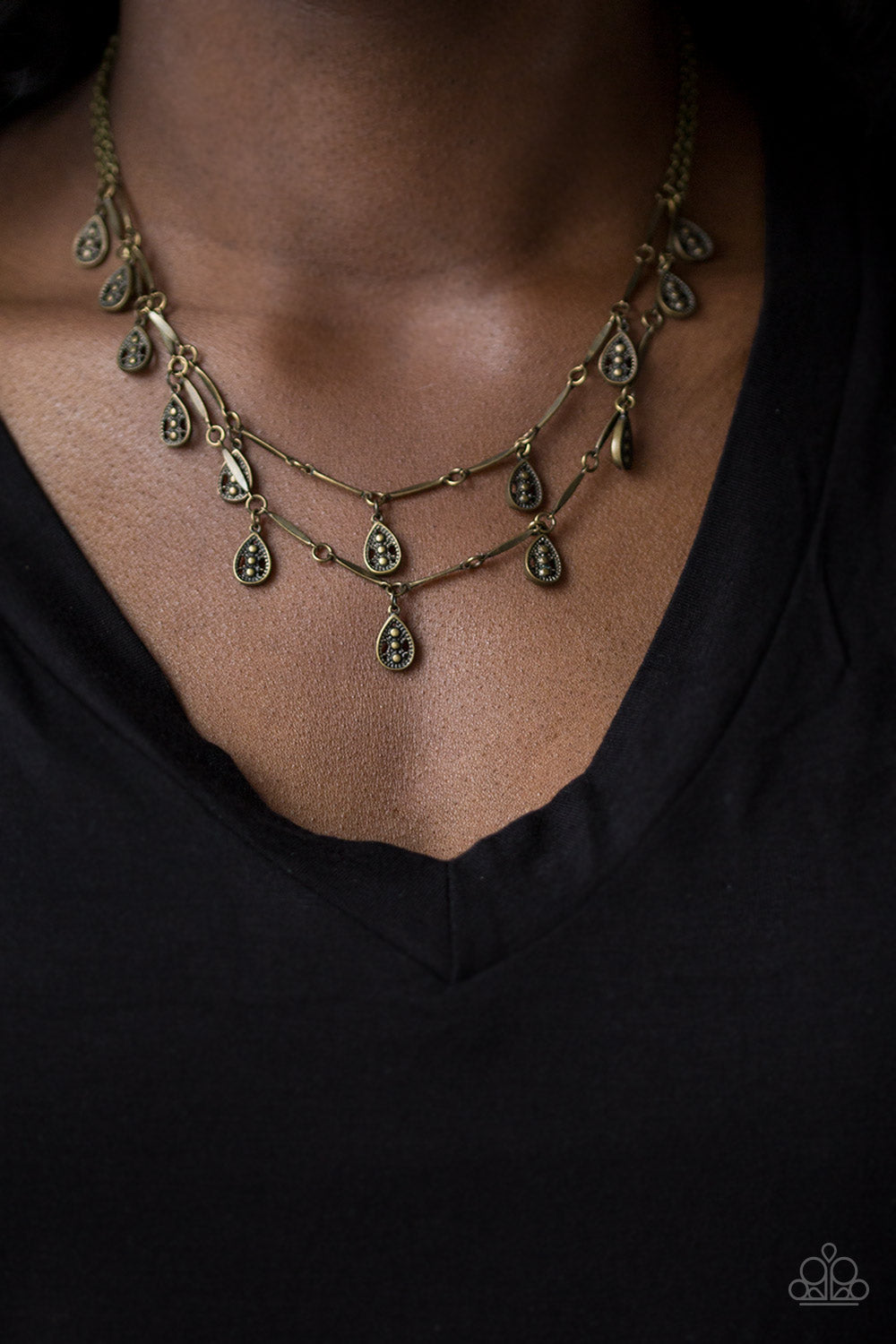 Paparazzi ♥ Galapagos Gypsy - Brass ♥  Necklace