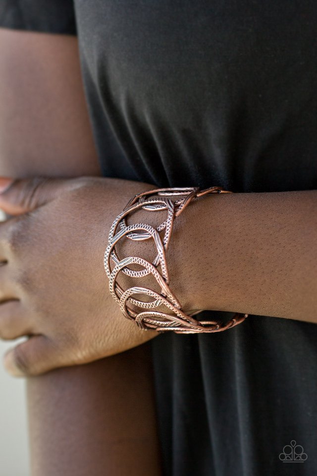 Paparazzi ♥ Circa de Contender - Copper ♥ Bracelet