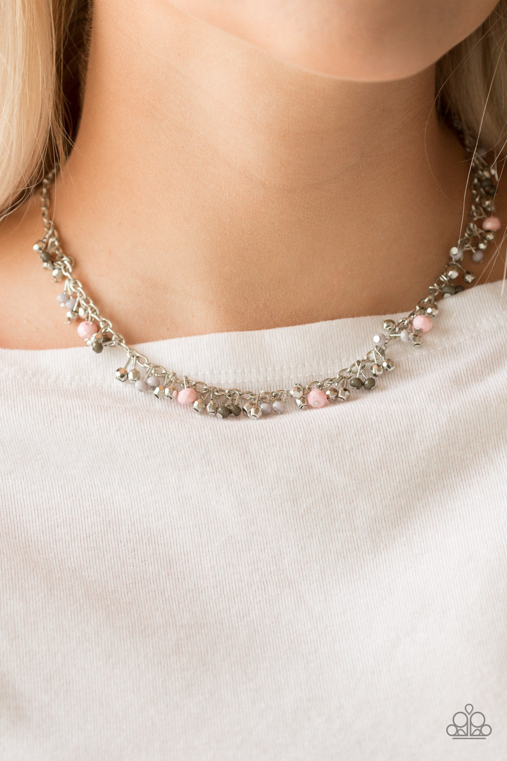 Paparazzi ♥ Sailing The Seven Seas - Pink ♥  Necklace