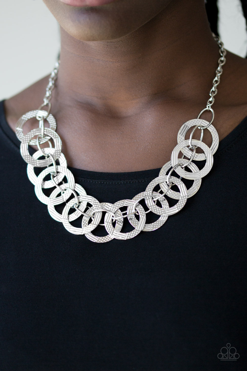 Paparazzi ♥ The Main Contender - Silver ♥  Necklace