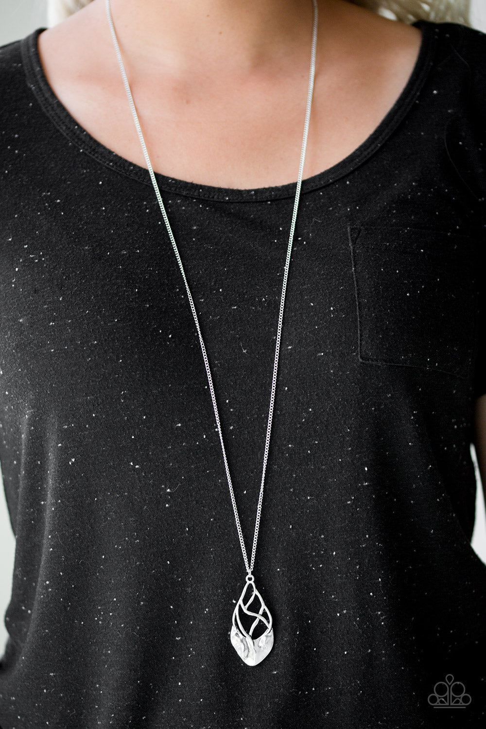 Paparazzi ♥ Swank Bank - Silver ♥  Necklace