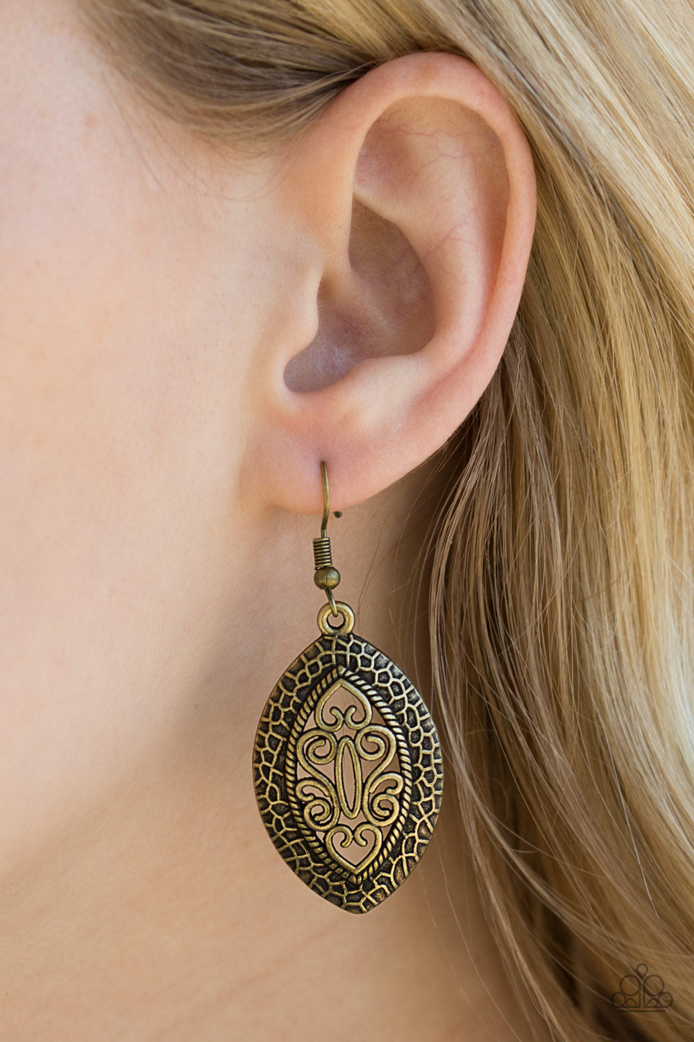 Paparazzi ♥ Tribal Tribute - Brass ♥  Earrings