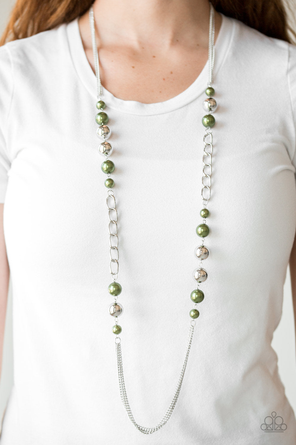 Paparazzi ♥ Uptown Talker - Green ♥  Necklace