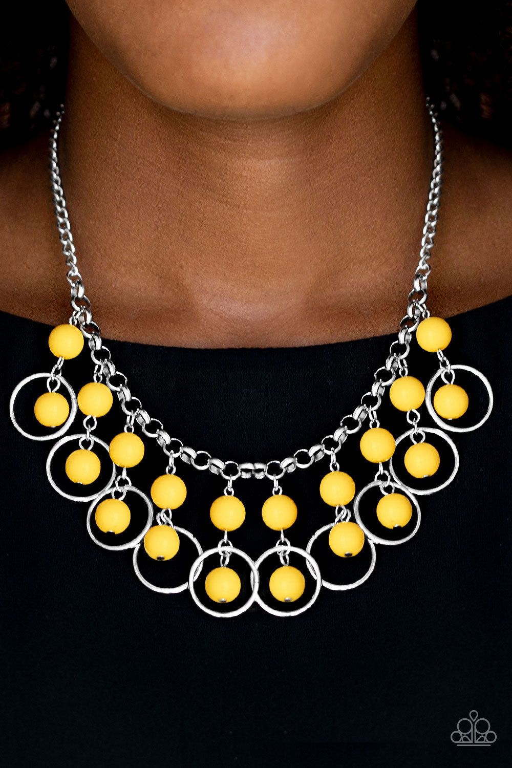 Paparazzi ♥ Really Rococo - Yellow ♥  Necklace