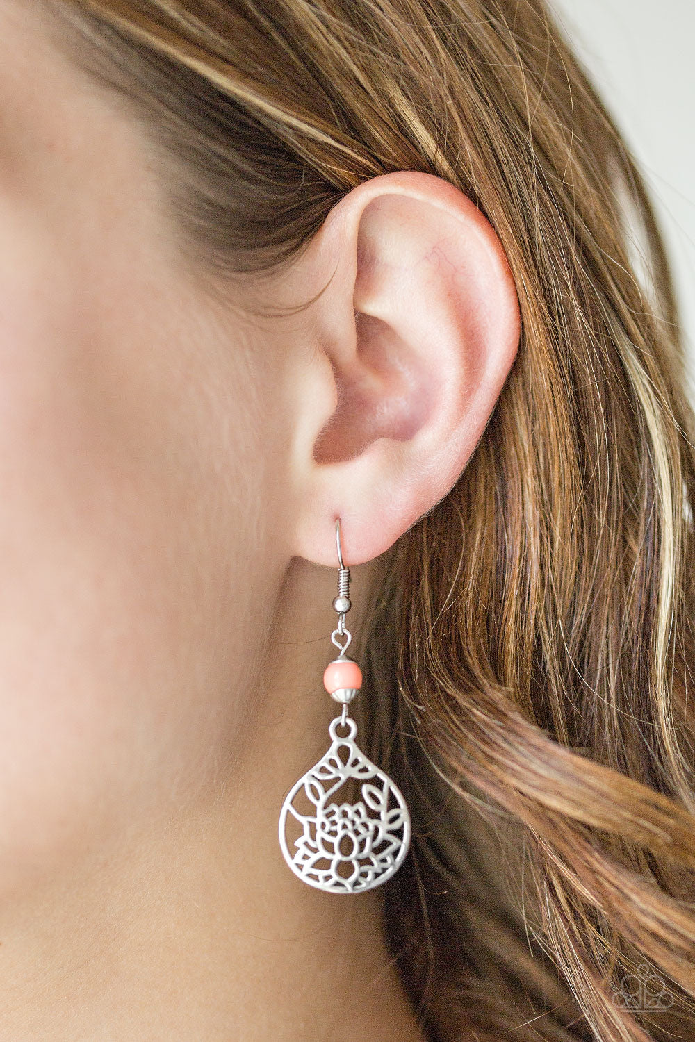 Paparazzi ♥ In Bloom - Orange ♥  Earrings