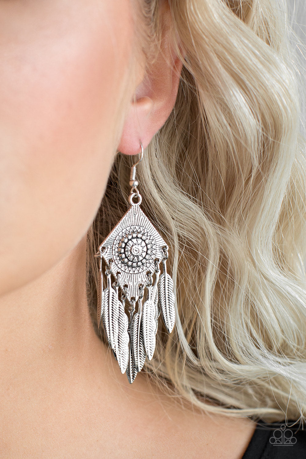 Paparazzi ♥ Western Rattler - Silver ♥  Earrings