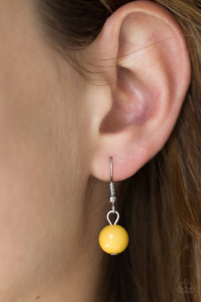 Paparazzi ♥ Flirtatiously Florida - Yellow ♥ Necklace