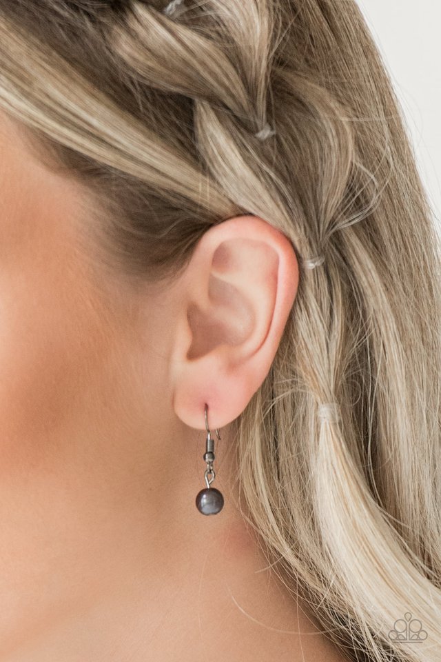 Paparazzi ♥ Shipwreck Style - Black ♥ Necklace