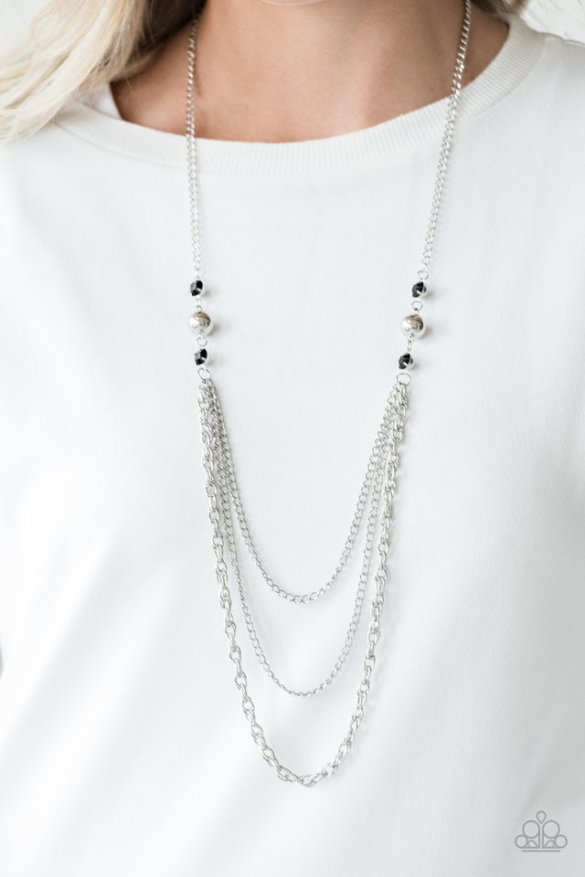 Paparazzi ♥ RITZ It All - Black ♥ Necklace