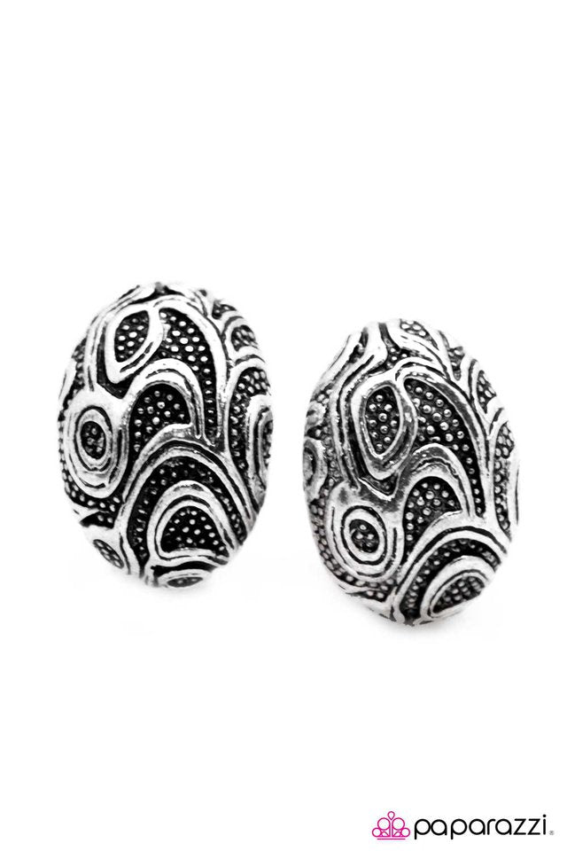Paparazzi ♥ Talkin Bout My Generation - Silver ♥ Earrings