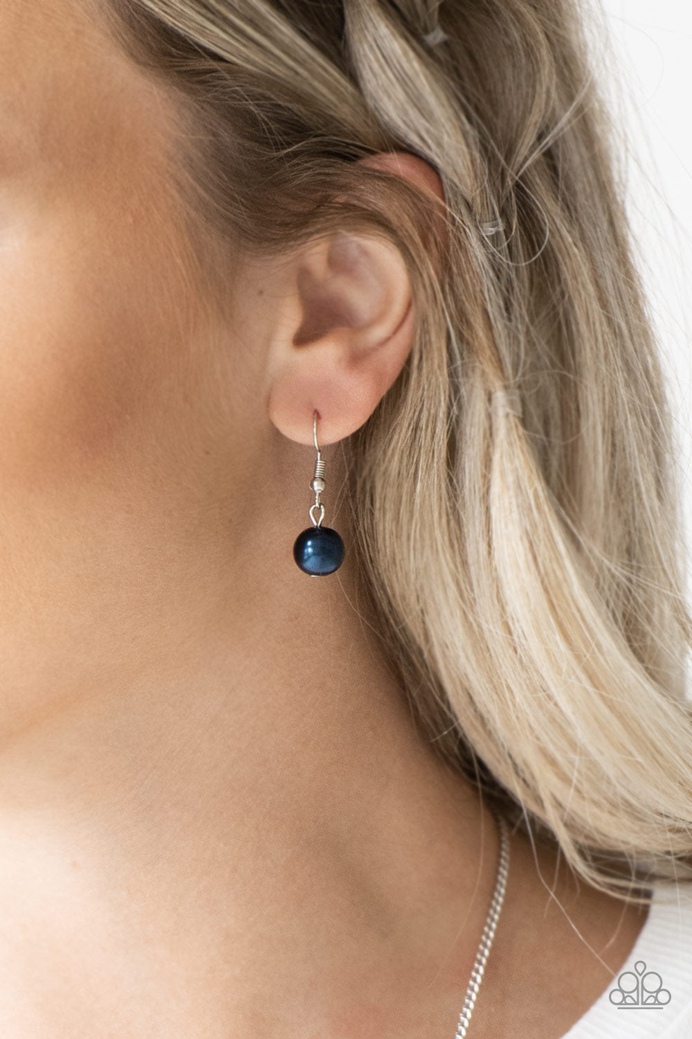 Paparazzi ♥ Ballroom Belle - Blue ♥  Necklace