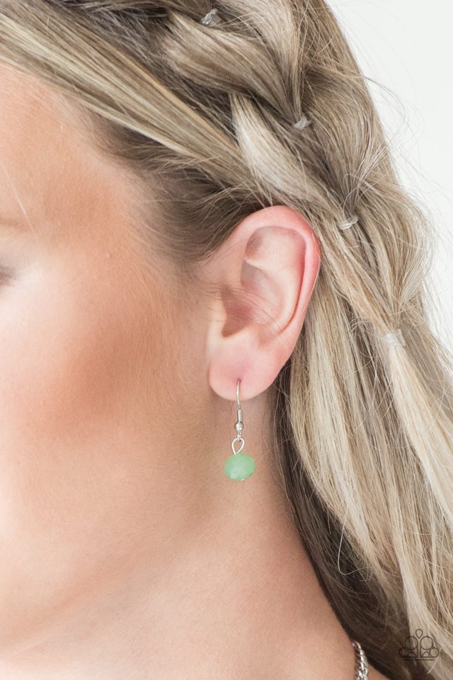 Paparazzi ♥ Glamour Grotto - Green ♥ Necklace