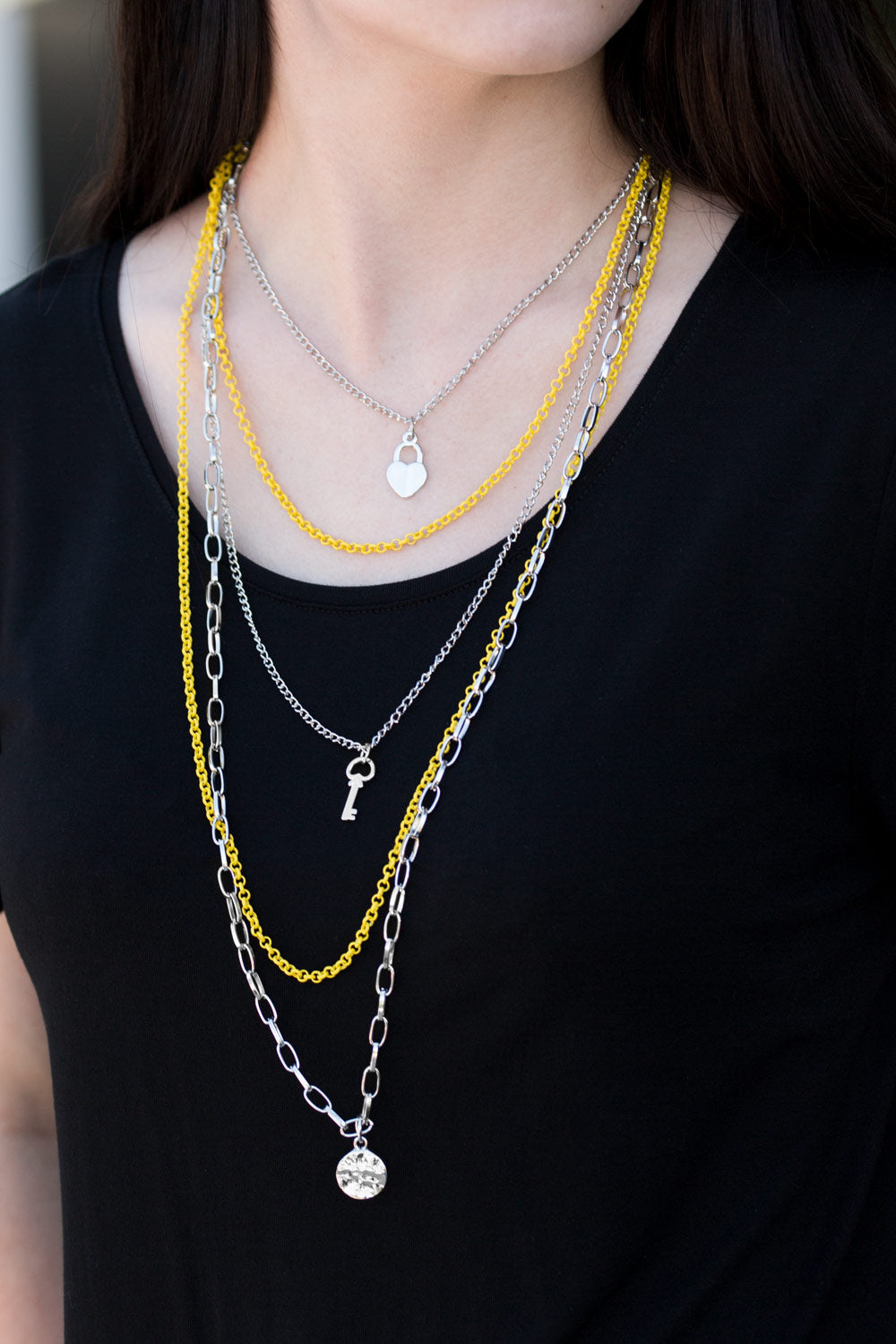 Paparazzi ♥ Right On Key - Yellow ♥  Necklace