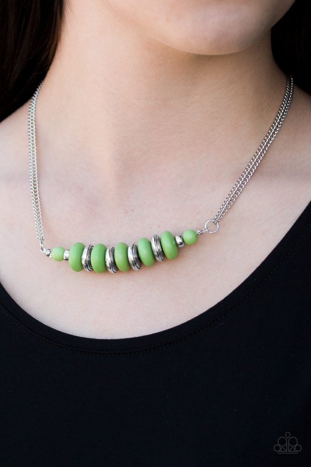Paparazzi ♥ On Mountain Time - Green ♥ Necklace