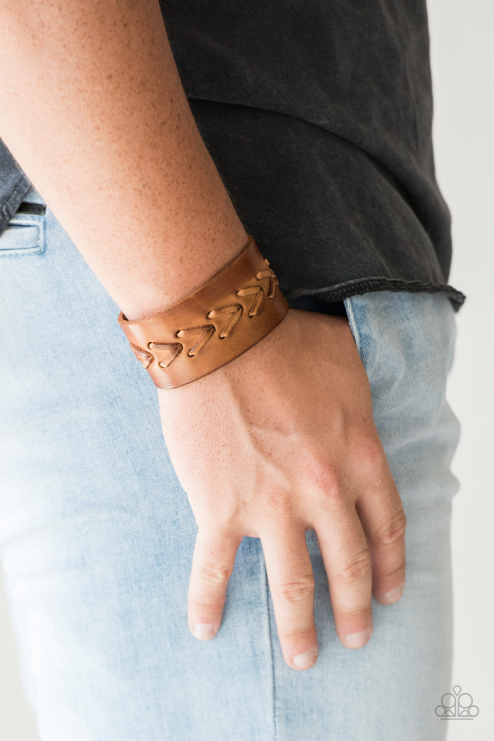 Paparazzi ♥ Bronco Bravado - Brown ♥  Bracelet