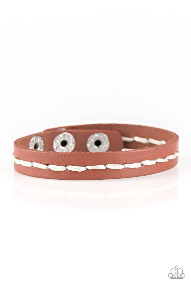 first-class-traveler-brown-p9ur-bnxx-346xx