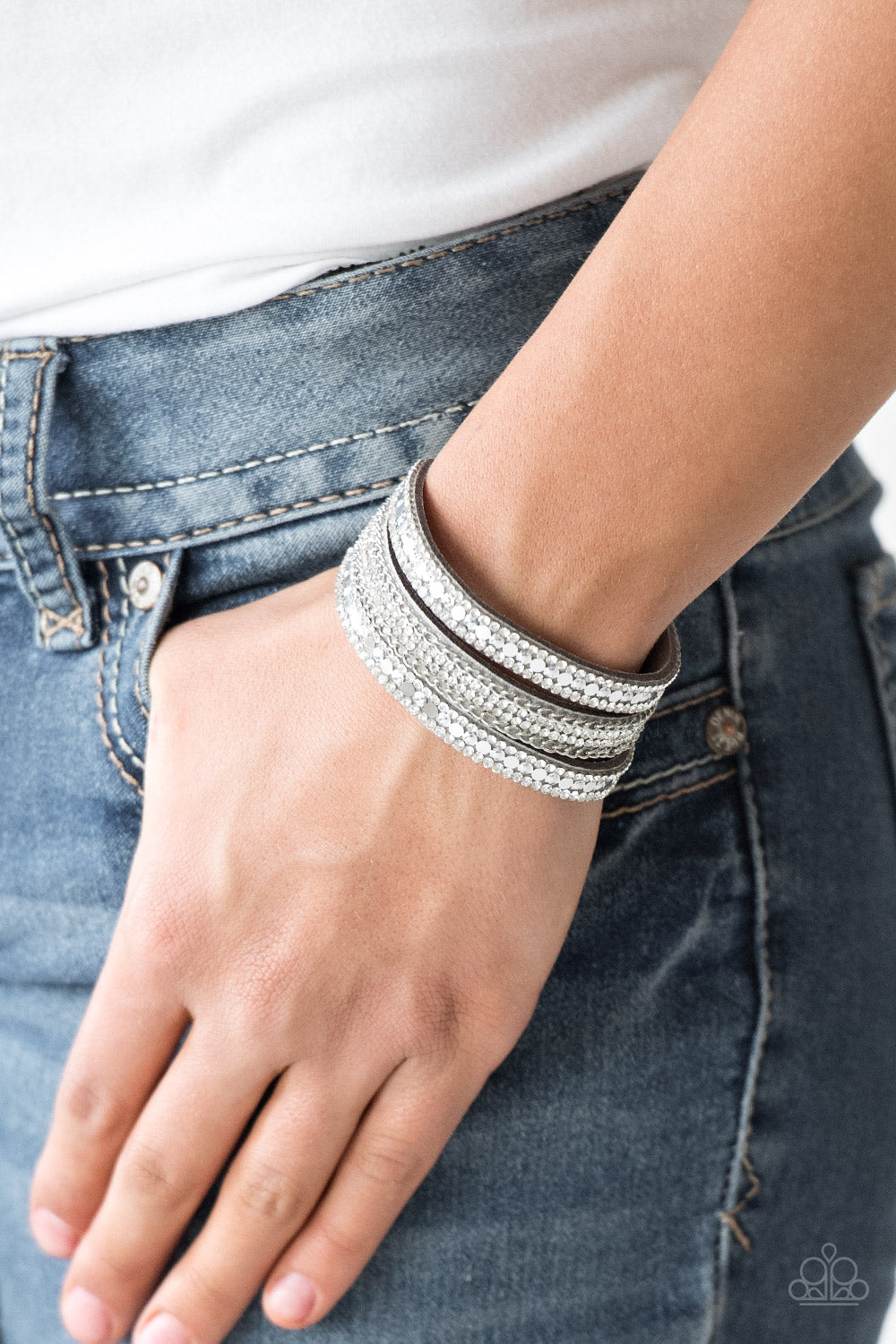 Paparazzi ♥ Fashion Fanatic - Silver ♥  Bracelet