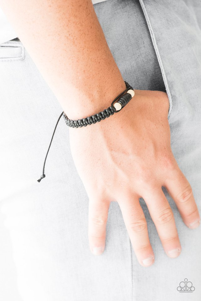 Paparazzi ♥ Tiki Traveler - Black ♥ Bracelet