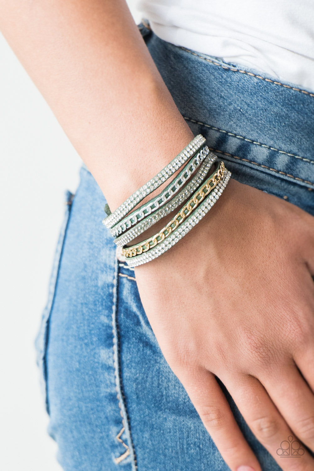 Paparazzi ♥ Fashion Fiend - Green ♥  Bracelet