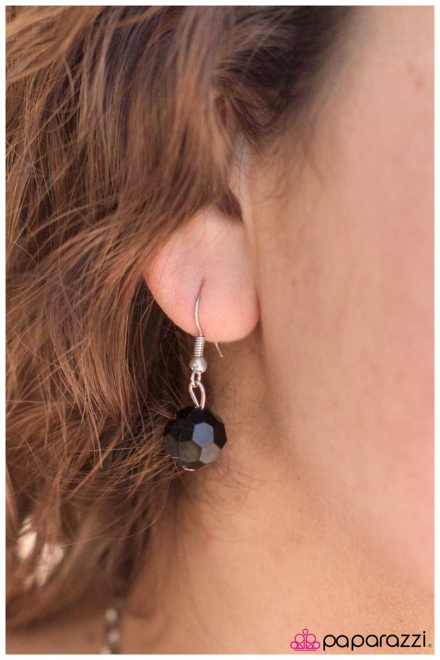 Paparazzi ♥ Make Your Mark - Black ♥ Necklace