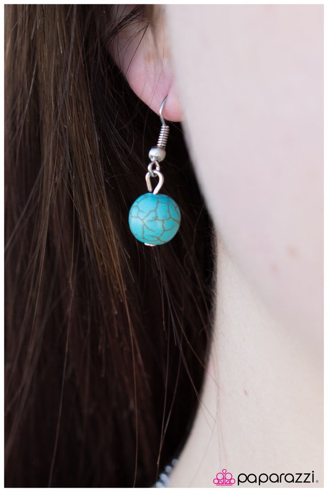 Paparazzi ♥ A Natural Leader - Blue ♥ Necklace