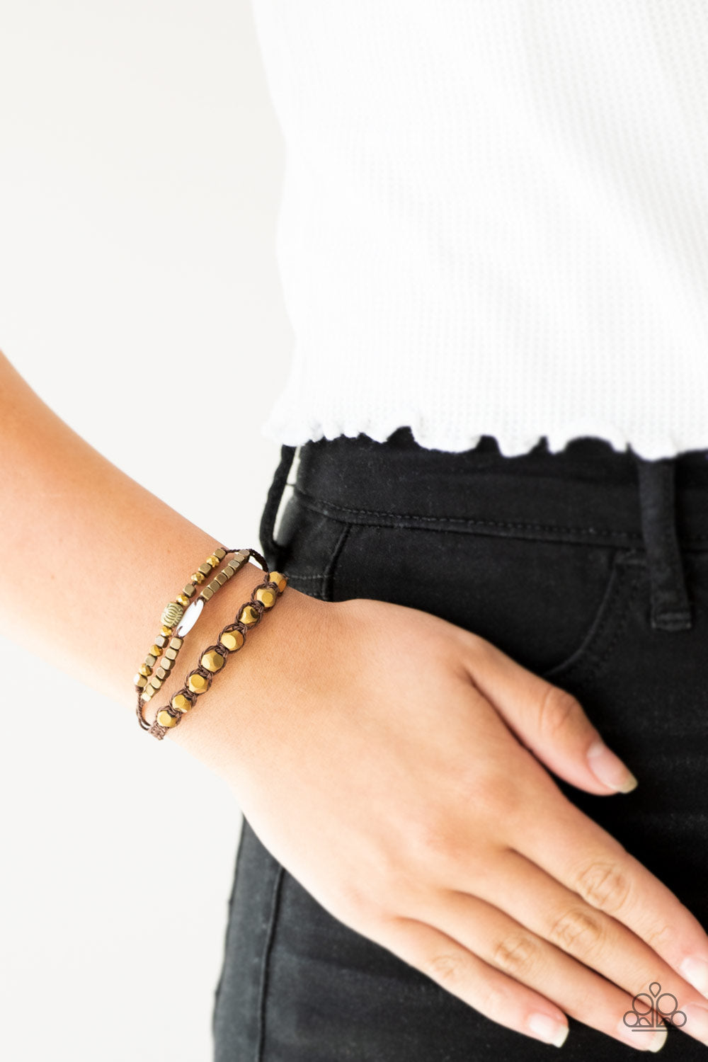 Paparazzi ♥ Trendy Tourist - Brass ♥  Bracelet