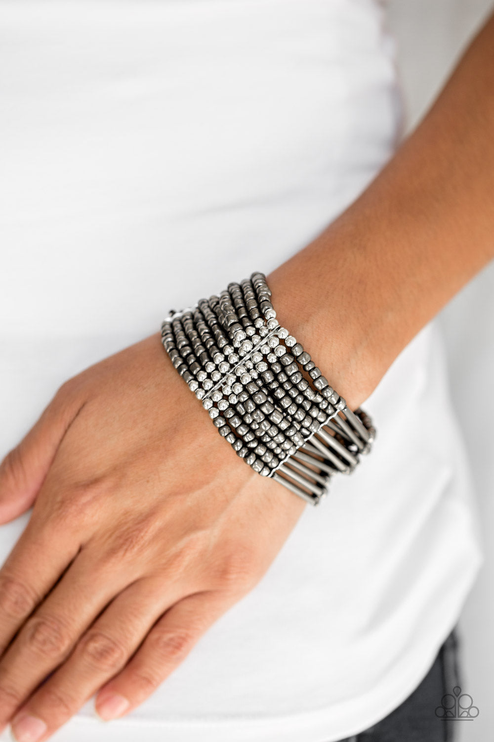 Paparazzi ♥ Rural Retreat - Black ♥  Bracelet